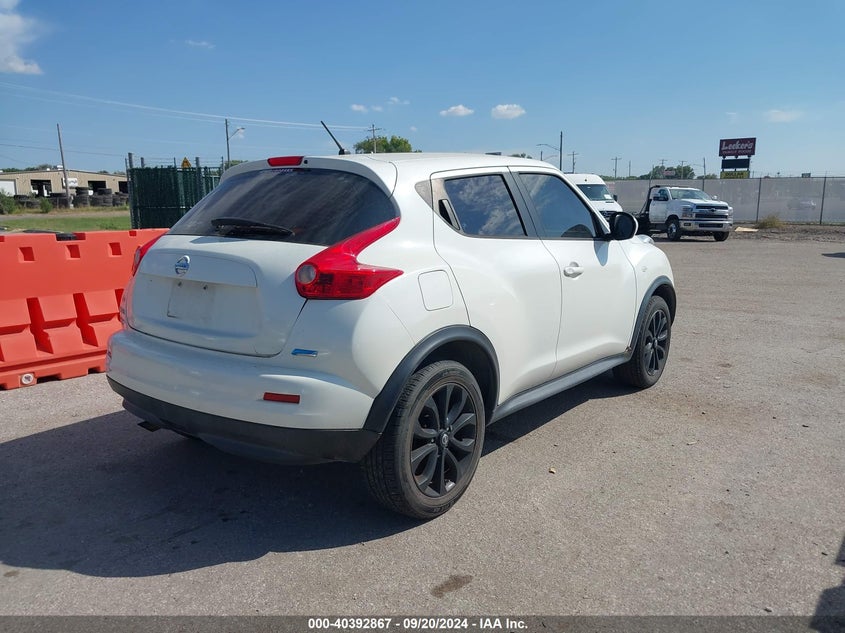 2014 NISSAN JUKE S - JN8AF5MR9ET450667