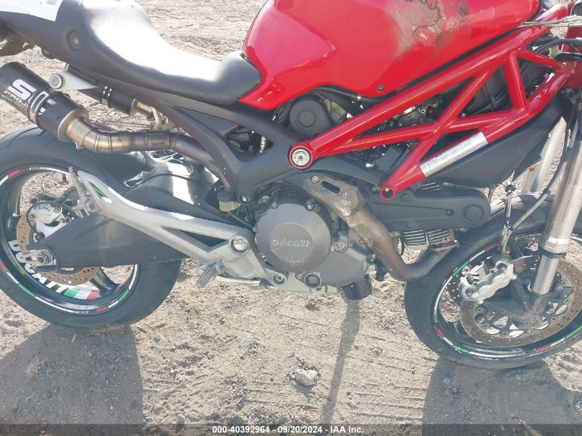 2012 Ducati Monster 696 VIN: ZDM1RADN7CB055189 Lot: 40392964