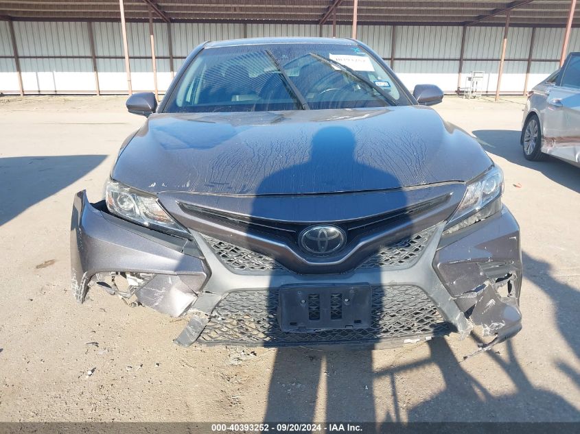 4T1B11HK0JU604946 2018 Toyota Camry Se