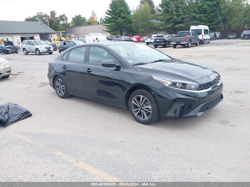 2023 KIA FORTE  (VIN: 3KPF24AD4PE552924)