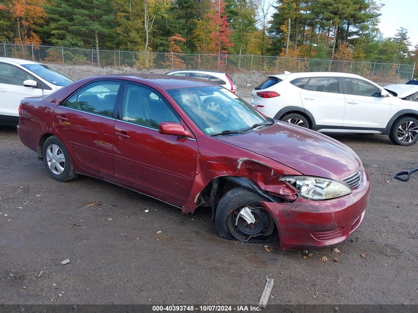 2005 Toyota Camry Le