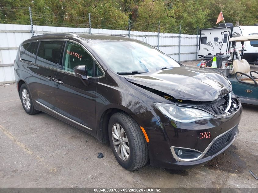 2C4RC1BG0JR262980 2018 CHRYSLER PACIFICA - Image 1