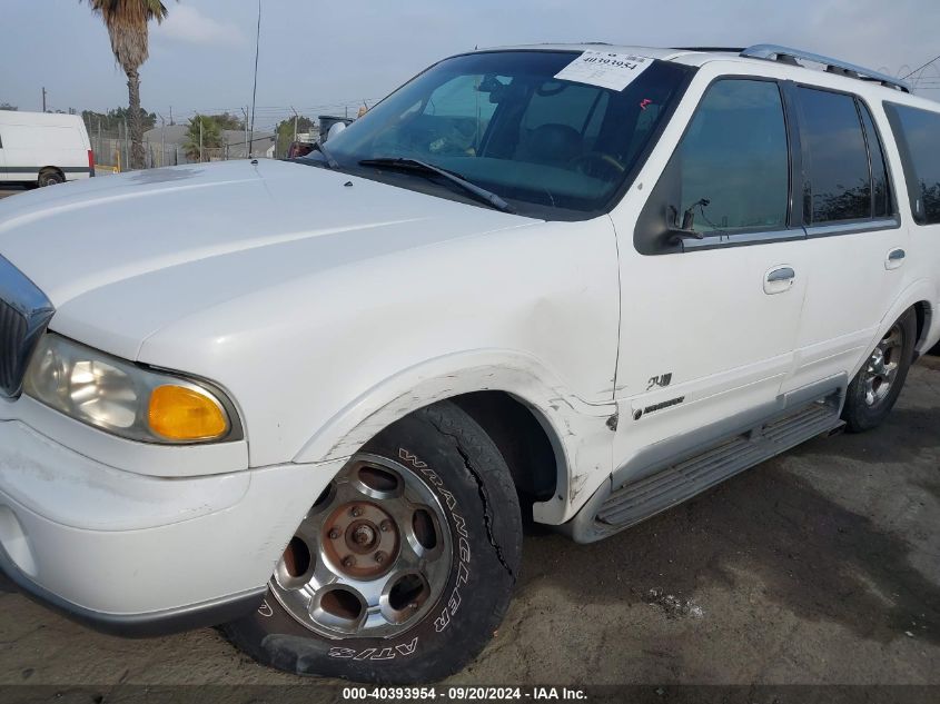 5LMPU28L6WLJ24805 1998 Lincoln Navigator