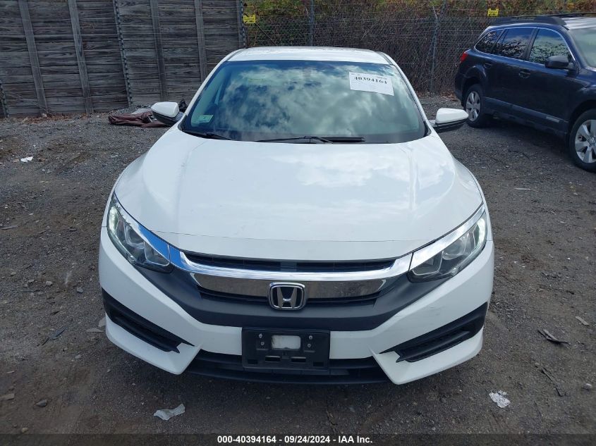 19XFC2F5XJE204281 2018 Honda Civic Lx