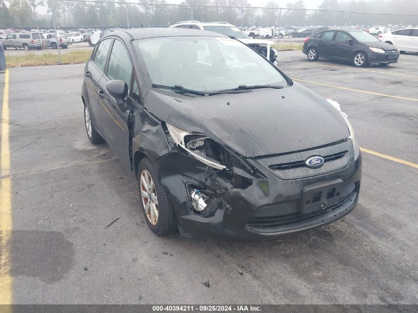 3FADP4EJ1DM217815 2013 Ford Fiesta Se