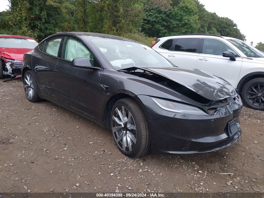 5YJ3E1EB2RF797820 2024 TESLA MODEL 3