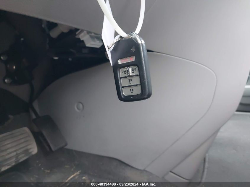 5FNRL5H32GB109128 2016 Honda Odyssey Se