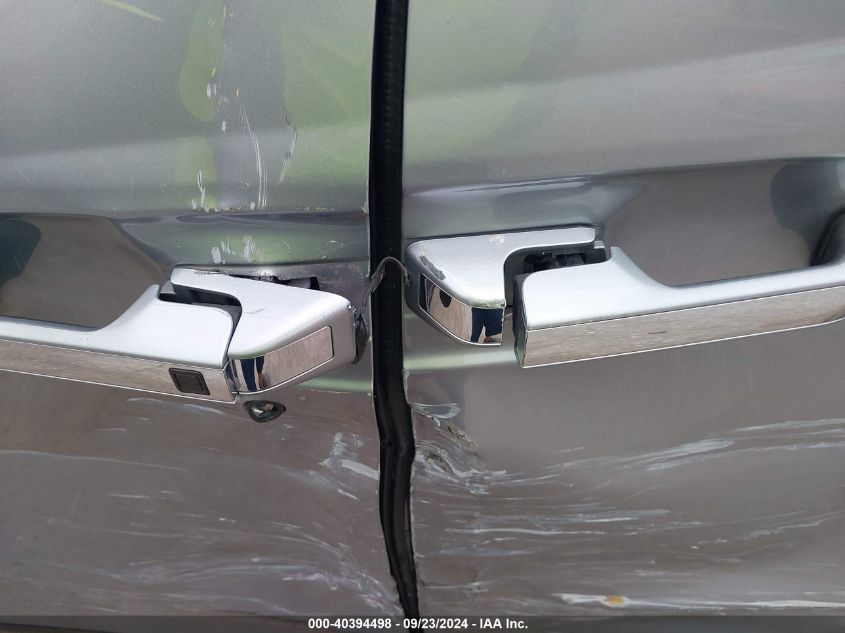 5FNRL5H32GB109128 2016 Honda Odyssey Se