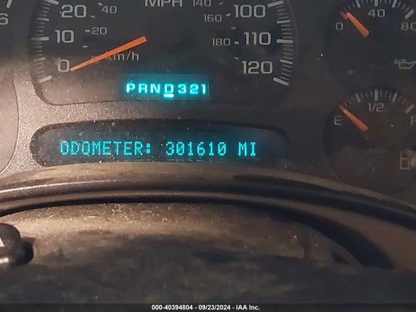 1GNFK16Z44J156940 2004 Chevrolet Suburban Lt