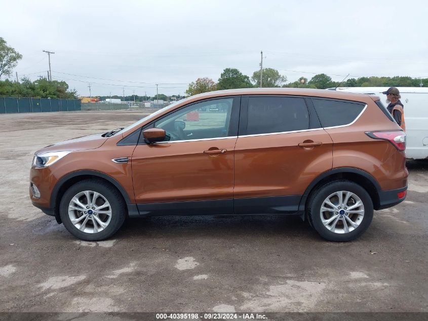 1FMCU9GD8HUC20629 2017 Ford Escape Se