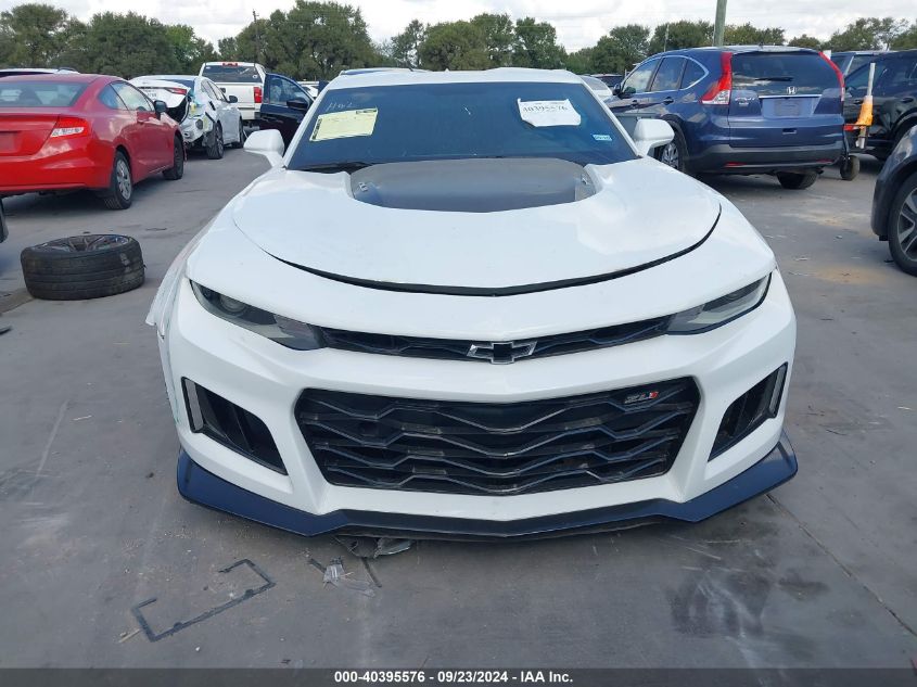 2018 Chevrolet Camaro Zl1 VIN: 1G1FJ1R67J0113412 Lot: 40395576