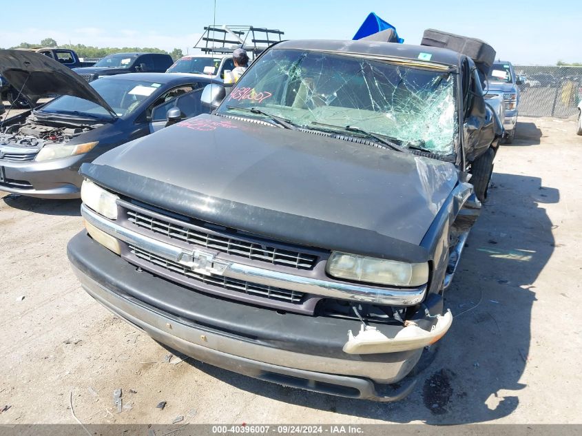 2000 Chevrolet Silverado C1500 VIN: 2GCEC19TXY1115558 Lot: 40396007