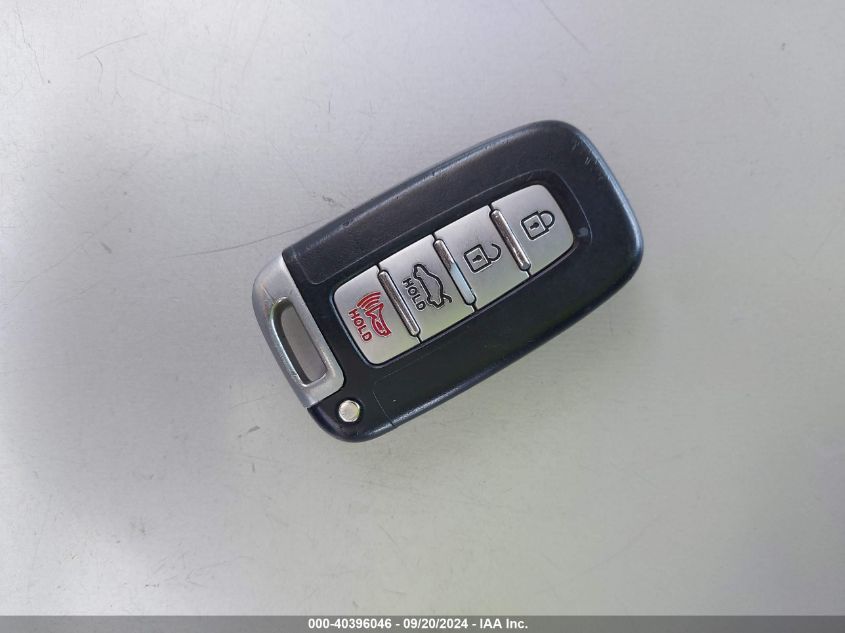 KMHDH4AE1CU272318 2012 Hyundai Elantra Limited (Ulsan Plant)