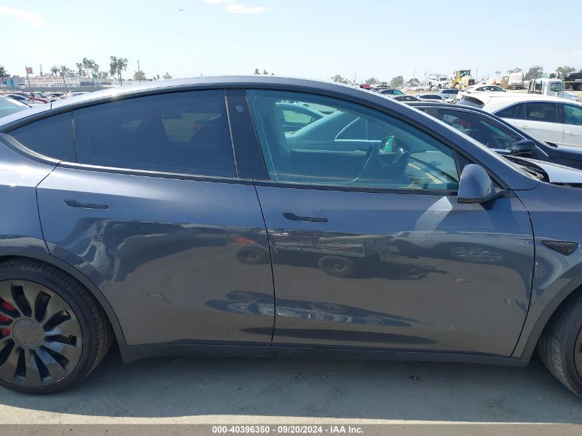 2022 Tesla Model Y Performance Dual Motor All-Wheel Drive VIN: 7SAYGDEF9NF484703 Lot: 40396350