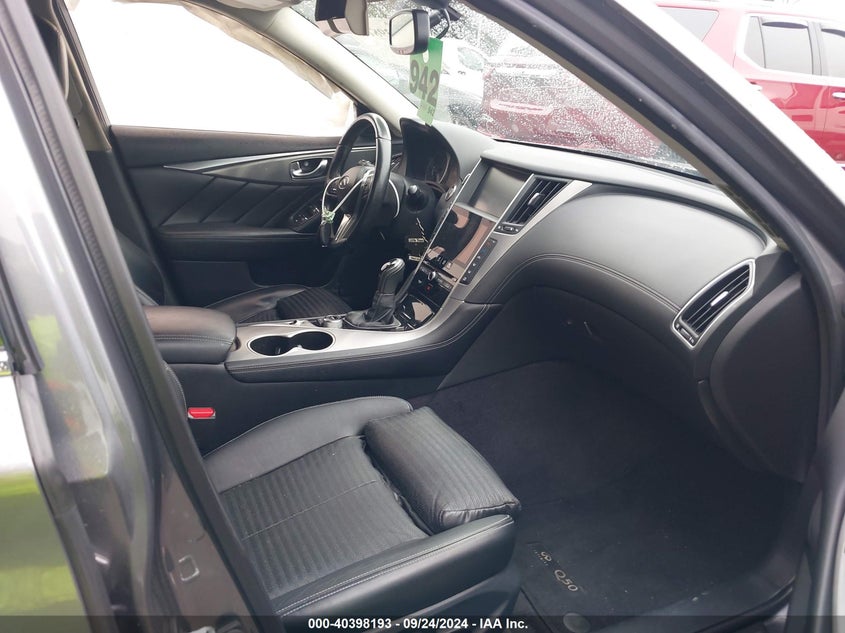 VIN JN1EV7AP7JM590965 2018 INFINITI Q50 3.0T SPORT