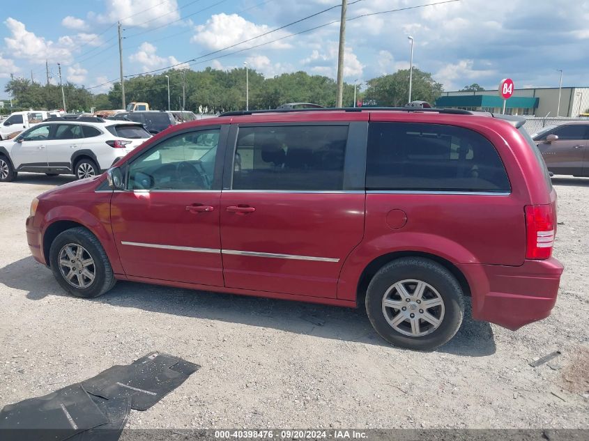 2A4RR8DX8AR376773 2010 Chrysler Town & Country Touring Plus