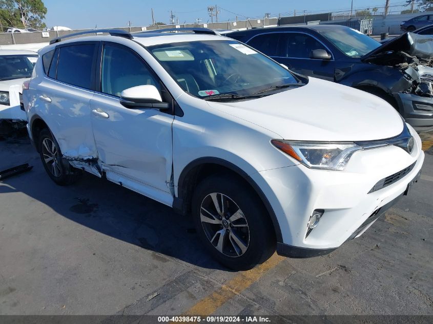 JTMWFREV8HD097468 2017 TOYOTA RAV 4 - Image 1