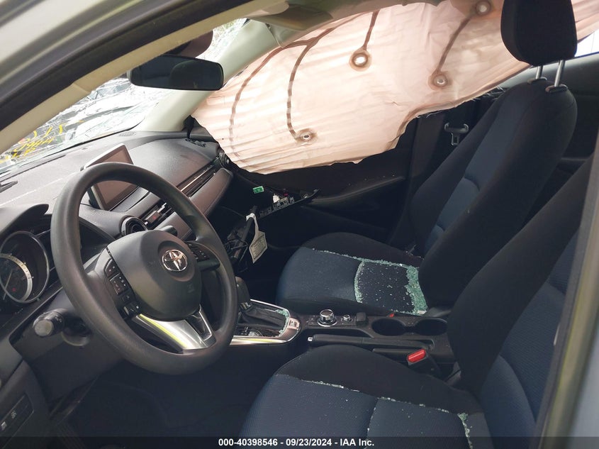 VIN 3MYDLBYV8HY156519 2017 TOYOTA YARIS IA