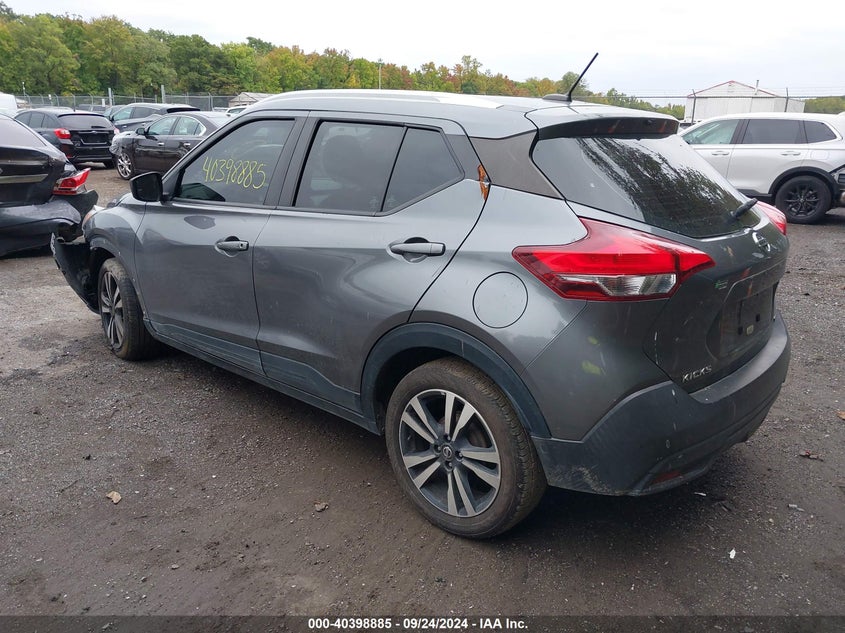 VIN 3N1CP5CU5KL543339 2019 NISSAN KICKS SV