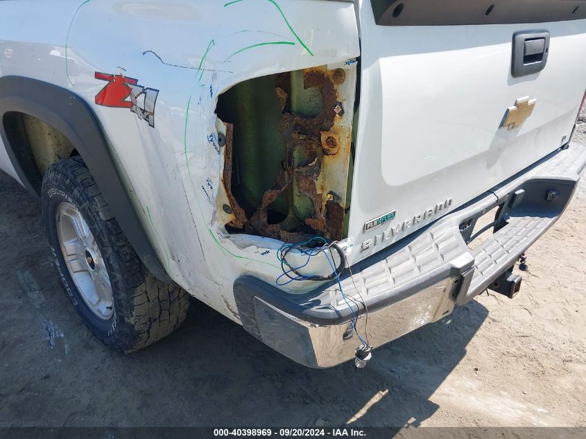 1GCRKSE00BZ212868 2011 Chevrolet Silverado 1500 Lt