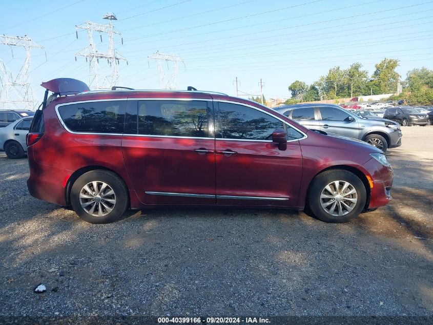 2018 Chrysler Pacifica Touring L VIN: 2C4RC1BG5JR354571 Lot: 40399166