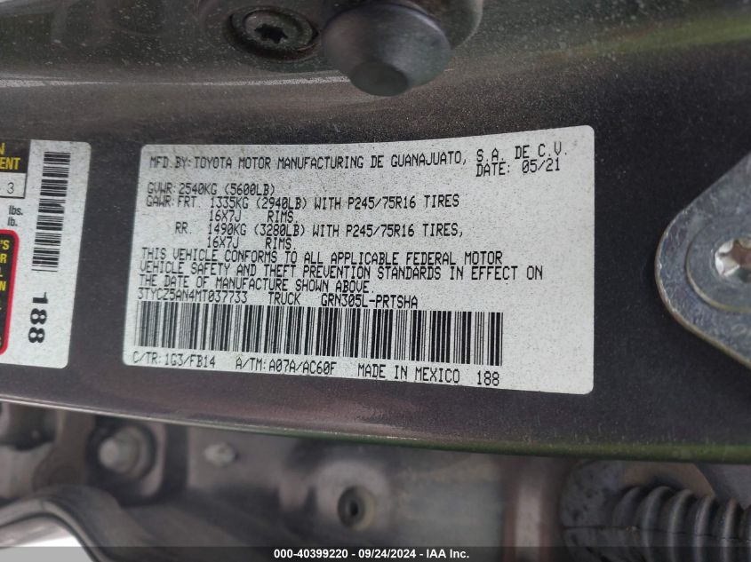 3TYCZ5AN4MT037733 2021 Toyota Tacoma Sr V6