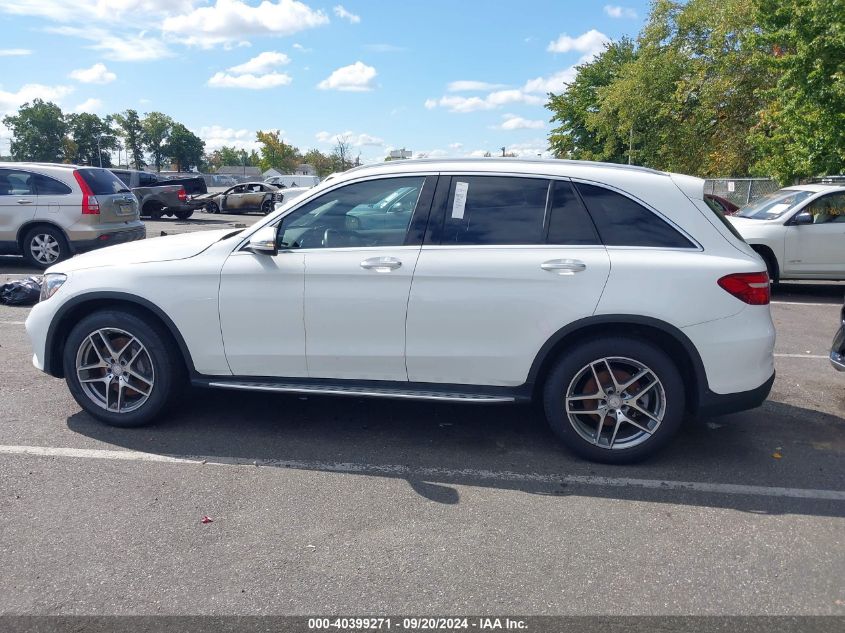 WDC0G4KB1HF122418 2017 Mercedes-Benz Glc 300 4Matic