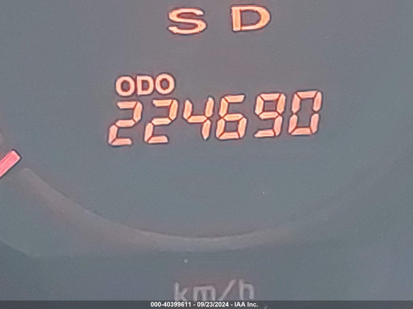 2013 TOYOTA 4RUNNER LIMITED - JTEZU5JR9D5050017