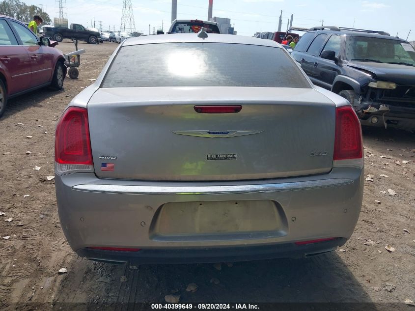 2C3CCAKG2JH302413 2018 Chrysler 300 Limited Awd