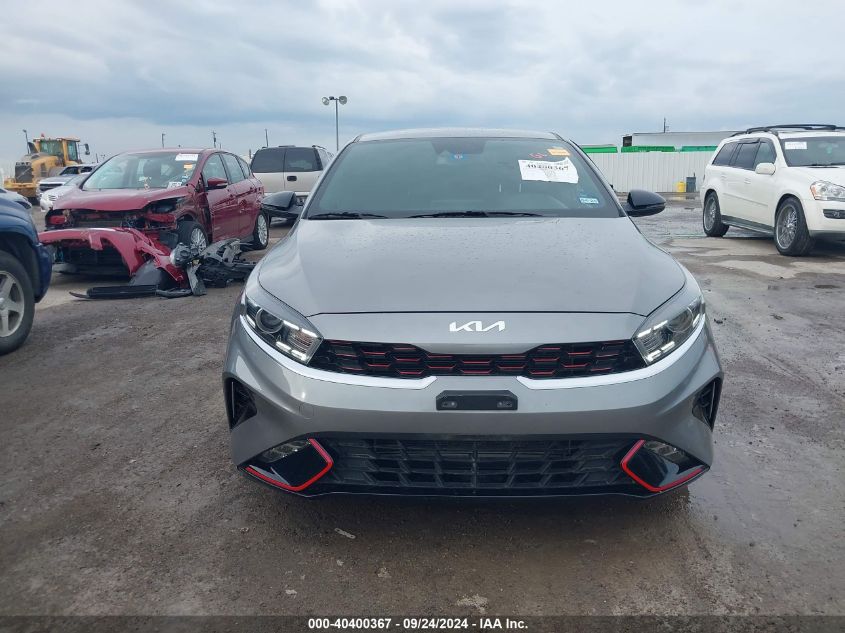 2022 Kia Forte Gt-Line VIN: 3KPF54AD7NE485742 Lot: 40400367