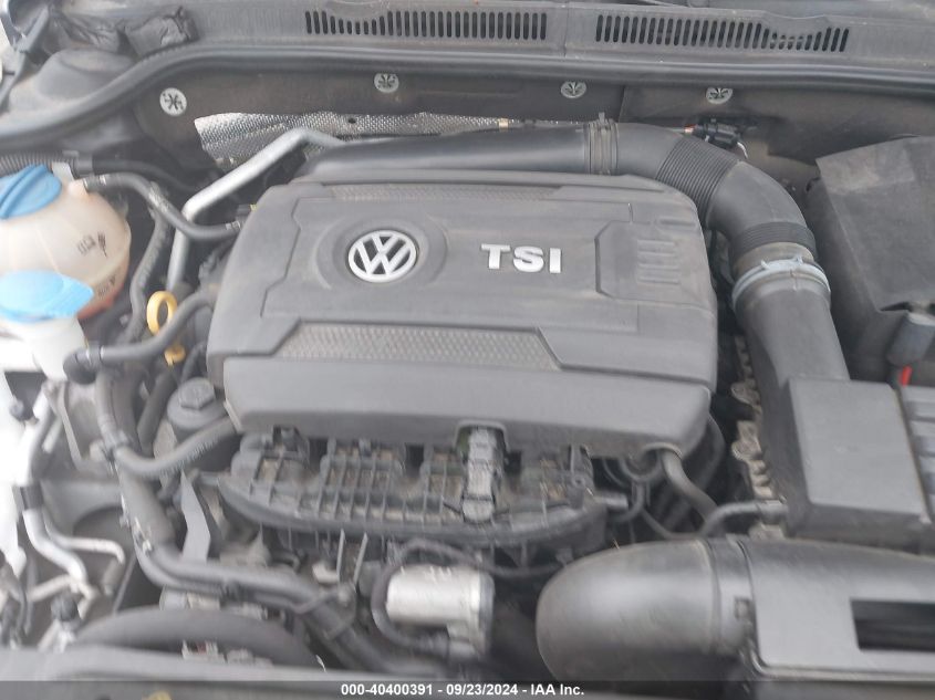 3VWD17AJ0FM214925 2015 Volkswagen Jetta Se