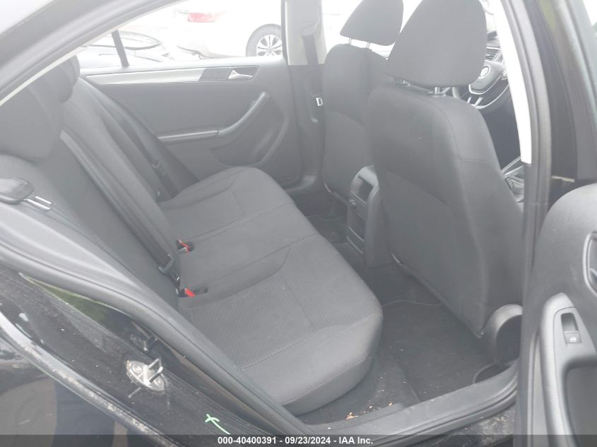 3VWD17AJ0FM214925 2015 Volkswagen Jetta Se