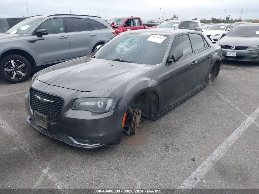 2C3CCABG5FH832947 2015 Chrysler 300 300S