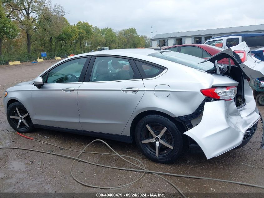 2016 Ford Fusion S VIN: 3FA6P0G75GR131675 Lot: 40400479