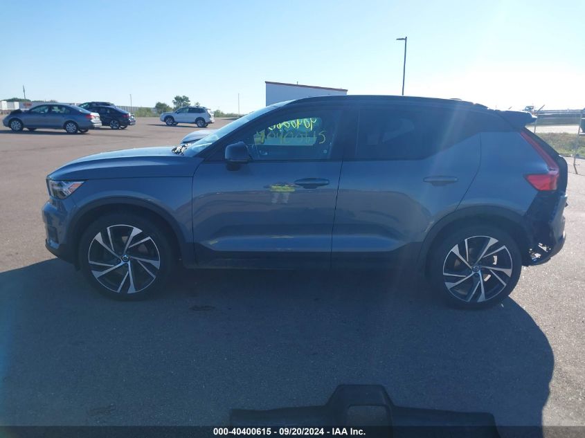 2021 Volvo Xc40 T5 R-Design VIN: YV4162UMXM2439161 Lot: 40400615