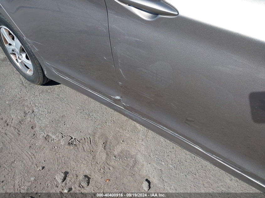 5NPDH4AE9EH527816 2014 Hyundai Elantra Se