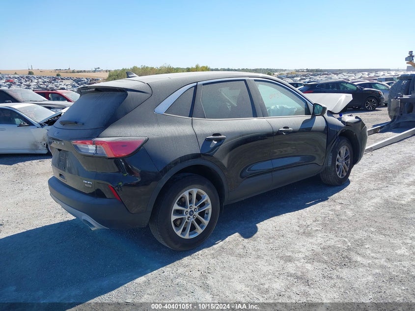 VIN 1FMCU9G66NUB23460 2022 FORD ESCAPE SE