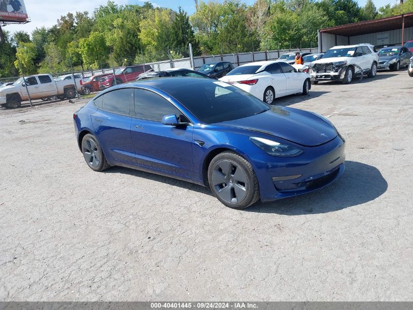 5YJ3E1EB1NF170391 2022 TESLA MODEL 3 - Image 1