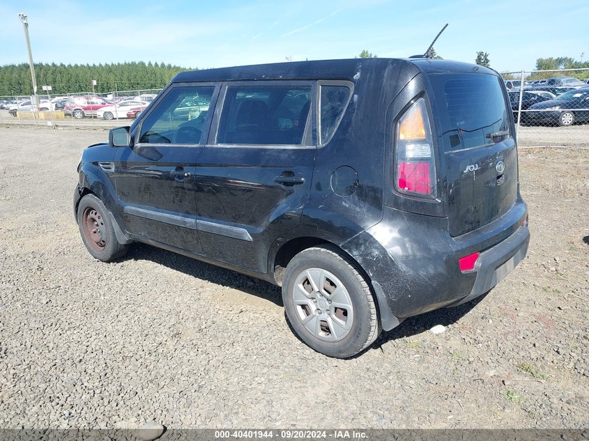 2011 KIA SOUL VIN: KNDJT2A16B7733517