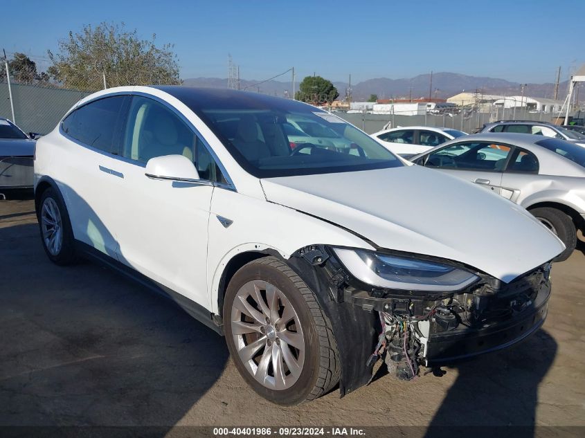 5YJXCAE29GF002833 2016 TESLA MODEL X - Image 1