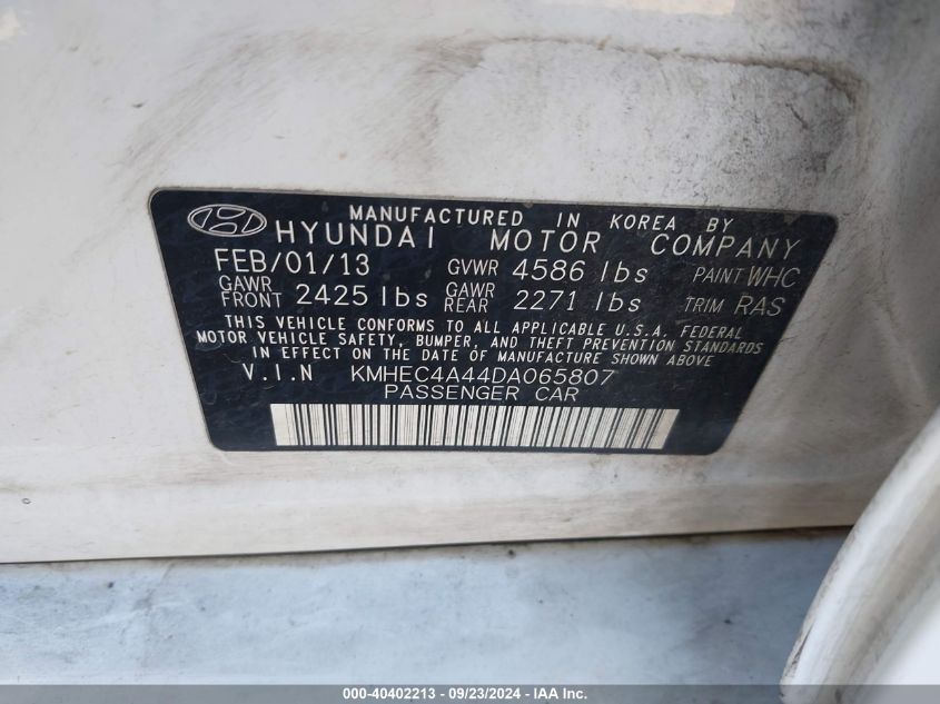 KMHEC4A44DA065807 2013 Hyundai Sonata Hybrid