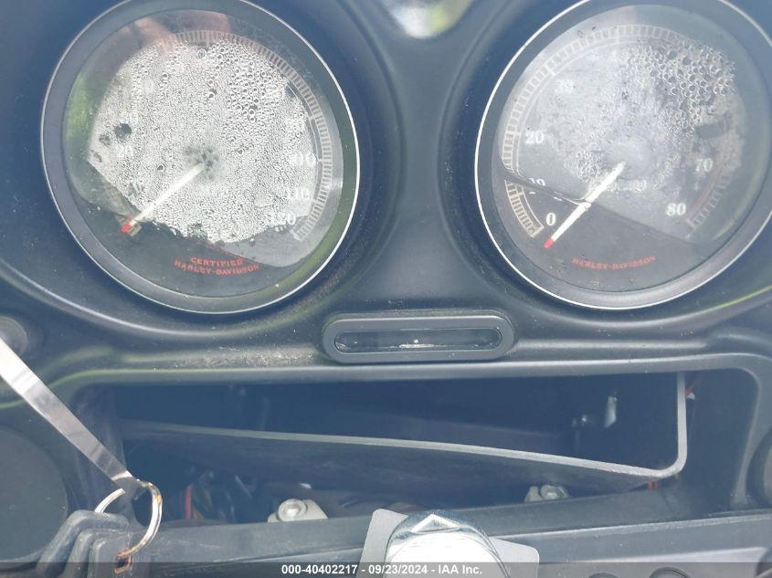 2001 Harley-Davidson Flht VIN: 1HD1DDV1X1Y610670 Lot: 40402217