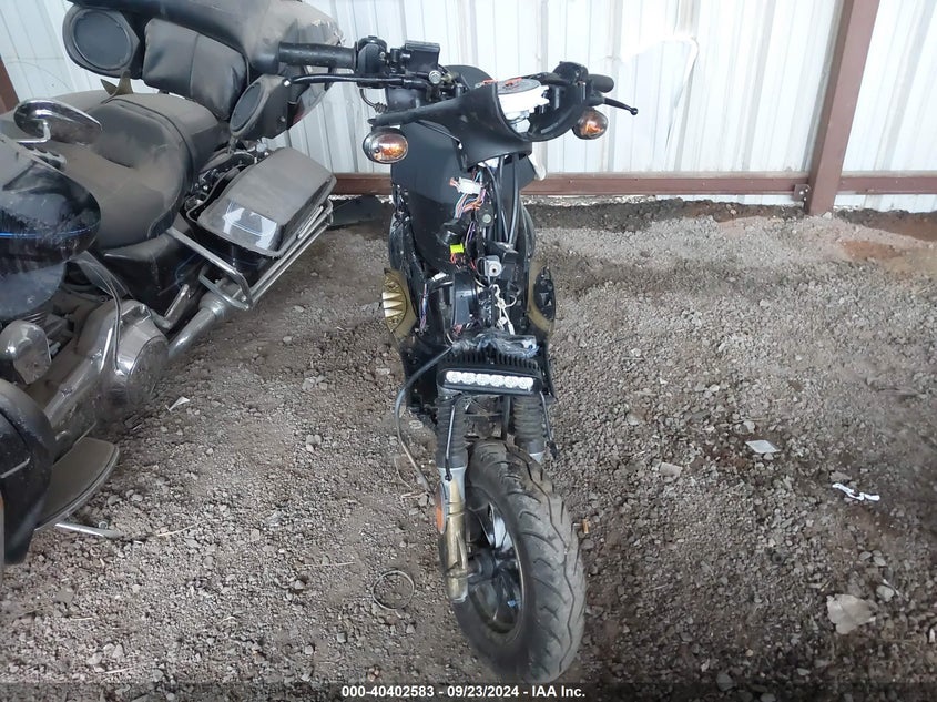 2021 GENUINE SCOOTER CO. BUDDY 125 CC(VIN: RFVPAC207M1020150
