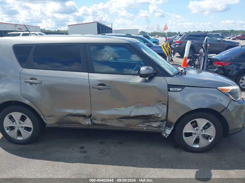 KNDJN2A2XG7256388 2016 Kia Soul