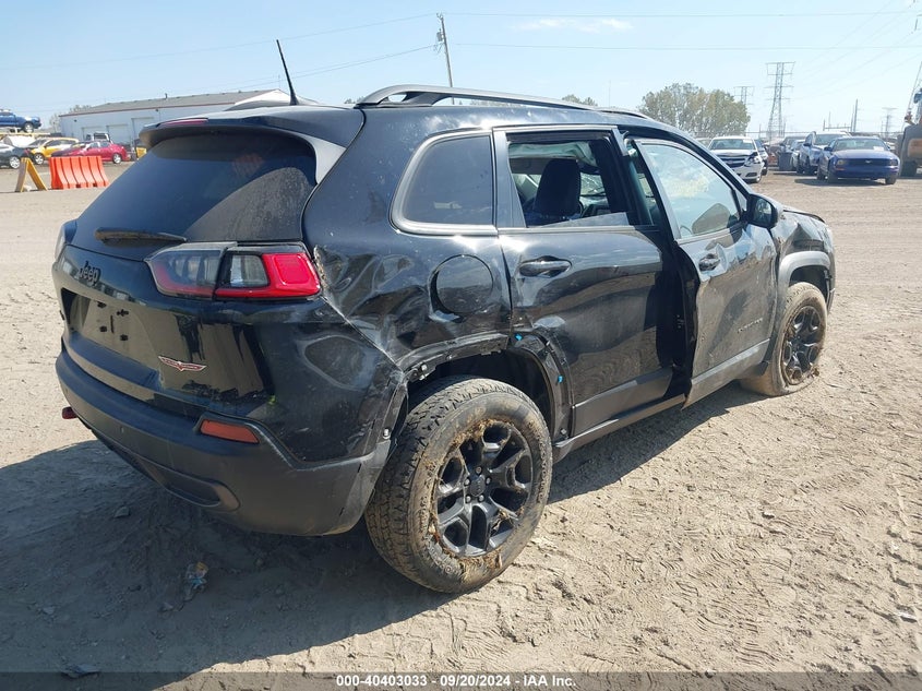 VIN 1C4PJMBX0KD420723 2019 JEEP CHEROKEE TRAILHAWK ELITE 4X4