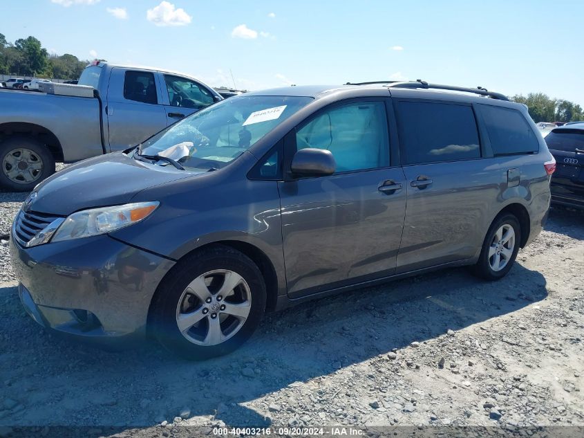 5TDKK3DC5FS557873 2015 TOYOTA SIENNA - Image 2