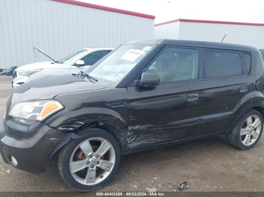 2010 Kia Soul +/!/Sport VIN: KNDJT2A27A7139459 Lot: 40403269