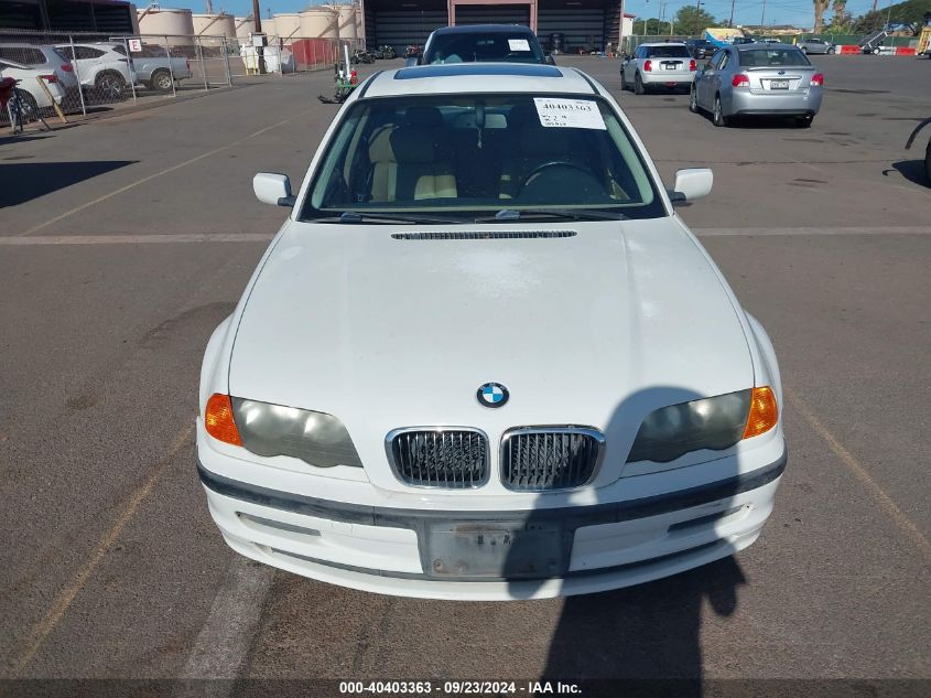 1999 BMW 323I VIN: WBAAM3332XCA85500 Lot: 40403363