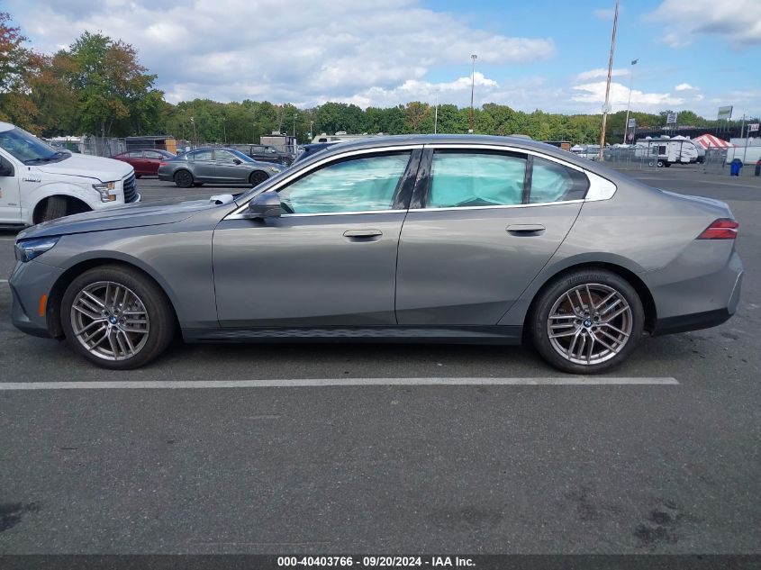 2024 BMW 530 I xDrive VIN: WBA53FJ0XRCP92813 Lot: 40403766