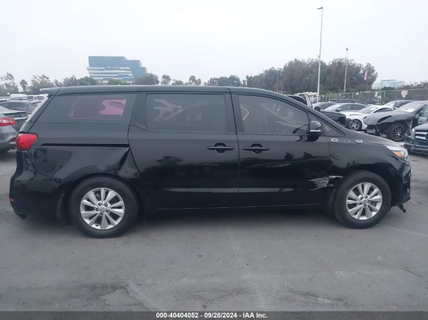 KNDMA5C13J6380708 2018 Kia Sedona L